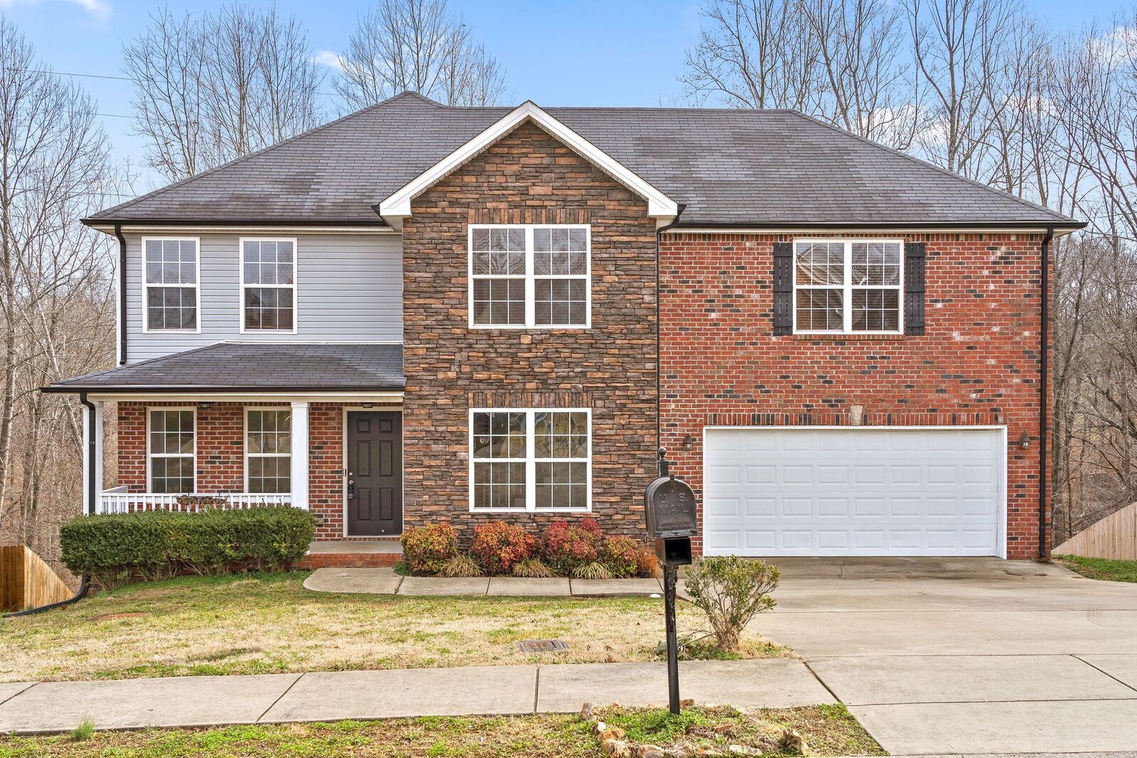 Property Photo:  2845 Sharpie Dr  TN 37040 