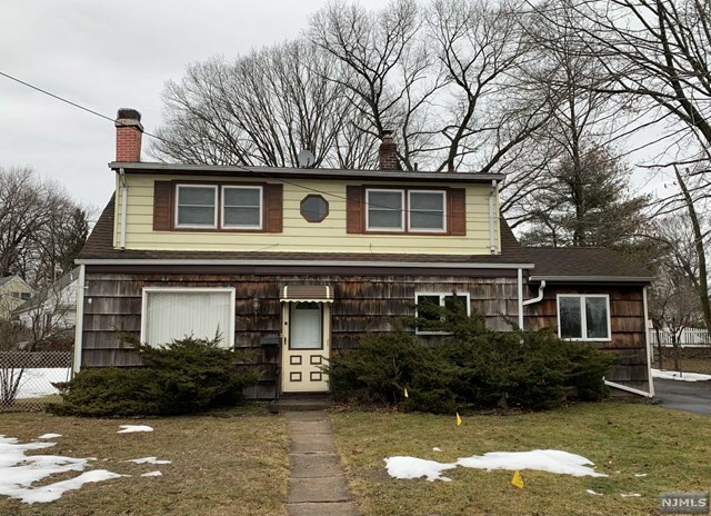 Property Photo:  33 Cathy Avenue  NJ 07506 