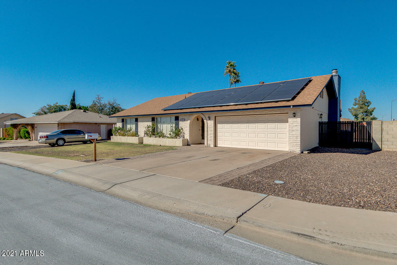 Property Photo:  4602 W Calavar Road  AZ 85306 