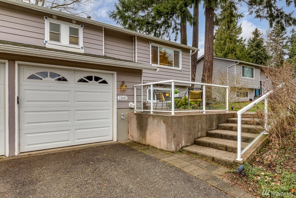 Property Photo:  13401 123rd Ave NE  WA 98034 