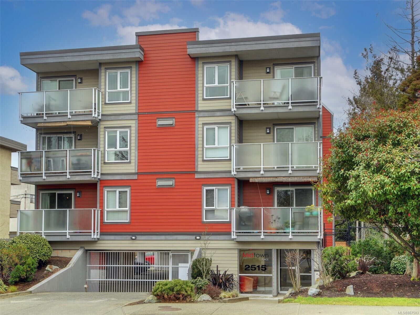 Property Photo: 2515 Dowler Pl 202 BC V8T 4H7