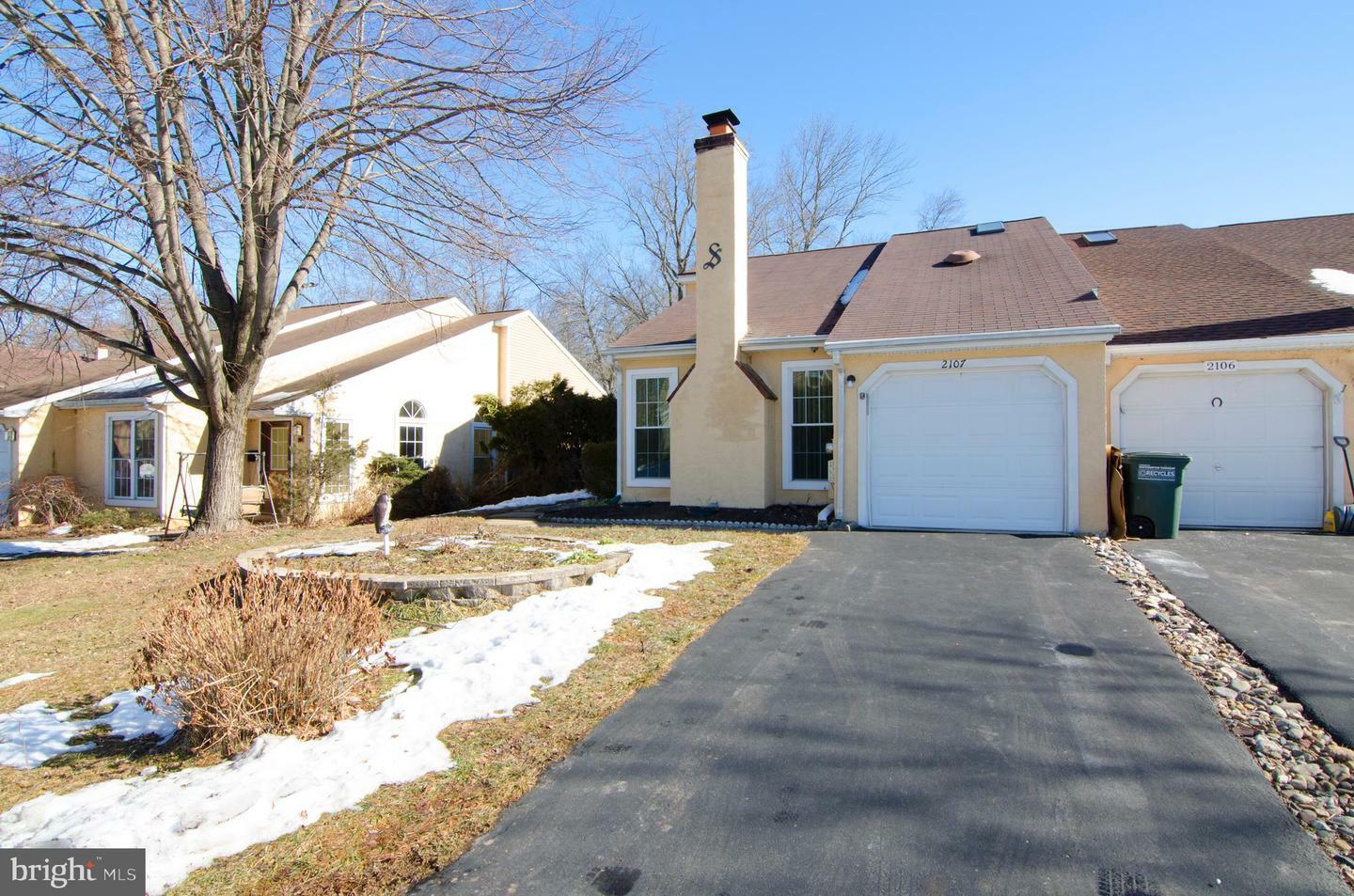 Property Photo:  2107 Sturbridge Comn  PA 18966 