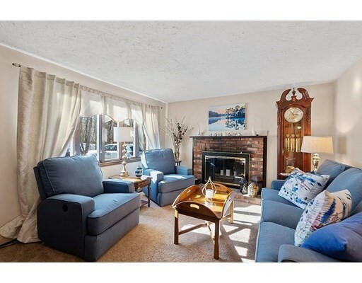 Property Photo: 20 Fairfax Way MA 01516