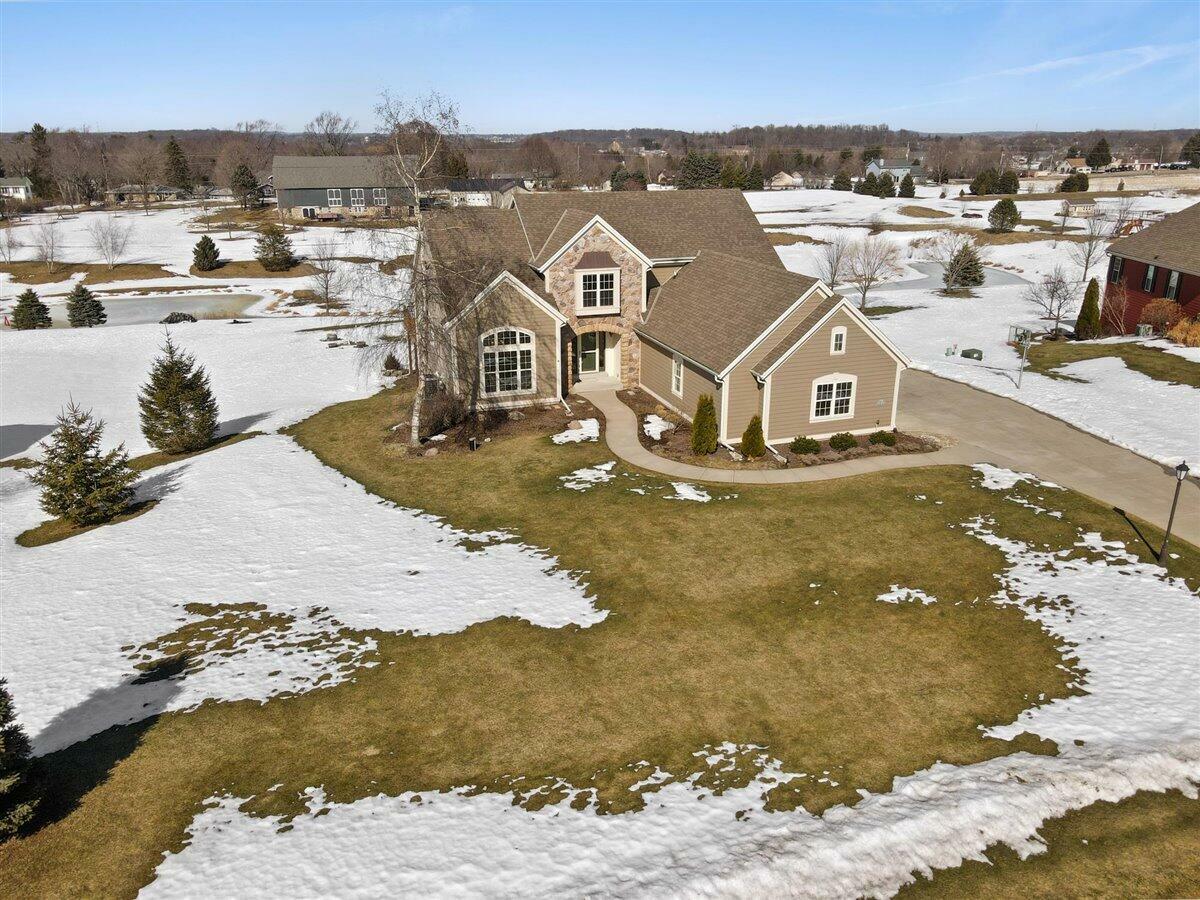 Property Photo: N66w28186 Forest Ridge Cir WI 53089