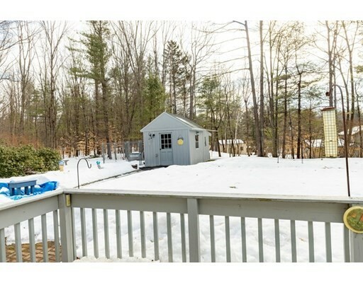 Property Photo:  48 Lake Dr E  MA 01473 