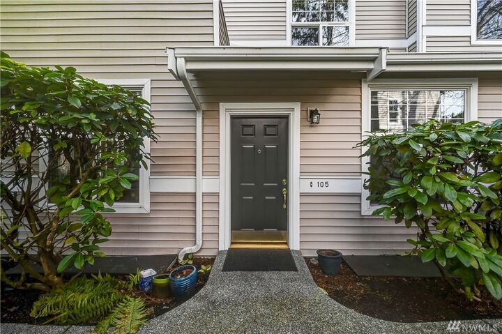 Property Photo:  2010 132nd Ave SE 105  WA 98005 