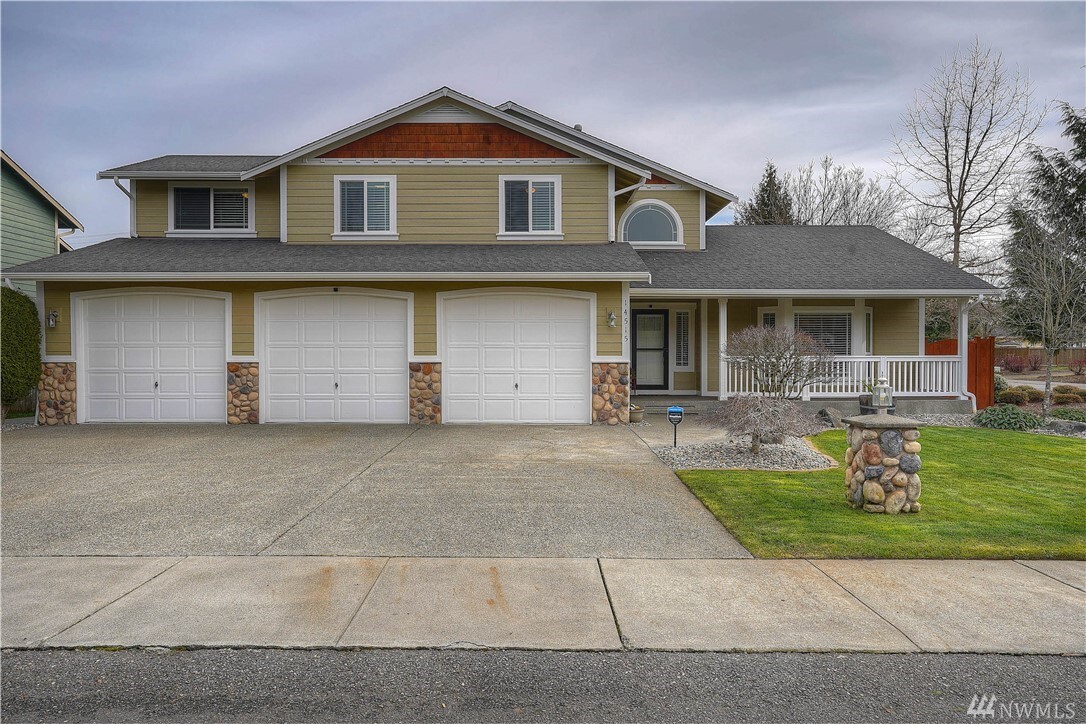 Property Photo: 14515 146th Ave E WA 98360