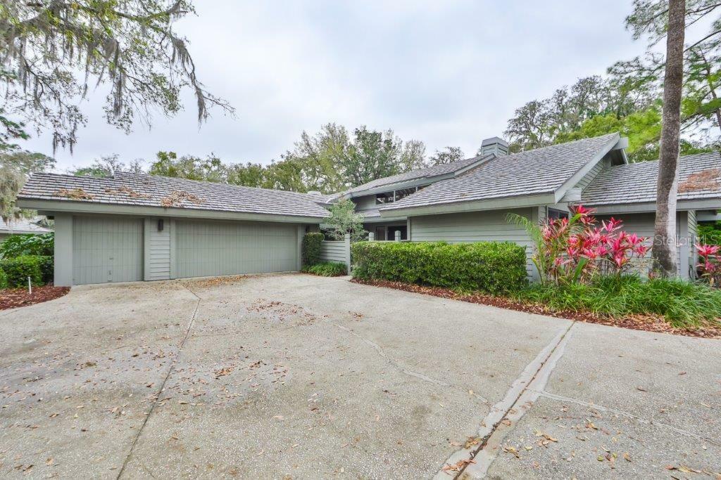 Property Photo:  5348 Cobblestone Court  FL 33543 