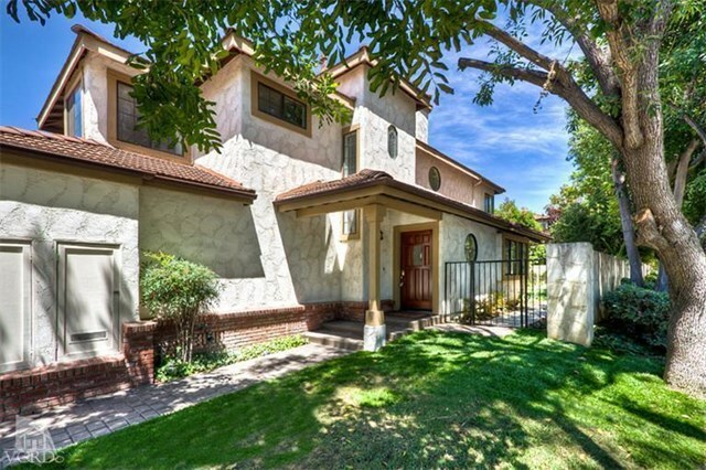 Property Photo:  29741 Strawberry Hill Dr. Drive  CA 91301 