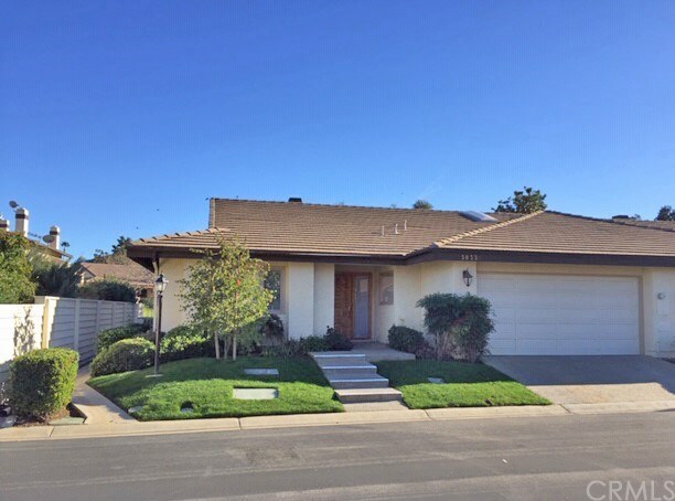 Property Photo:  38330 Oaktree Loop  CA 92562 