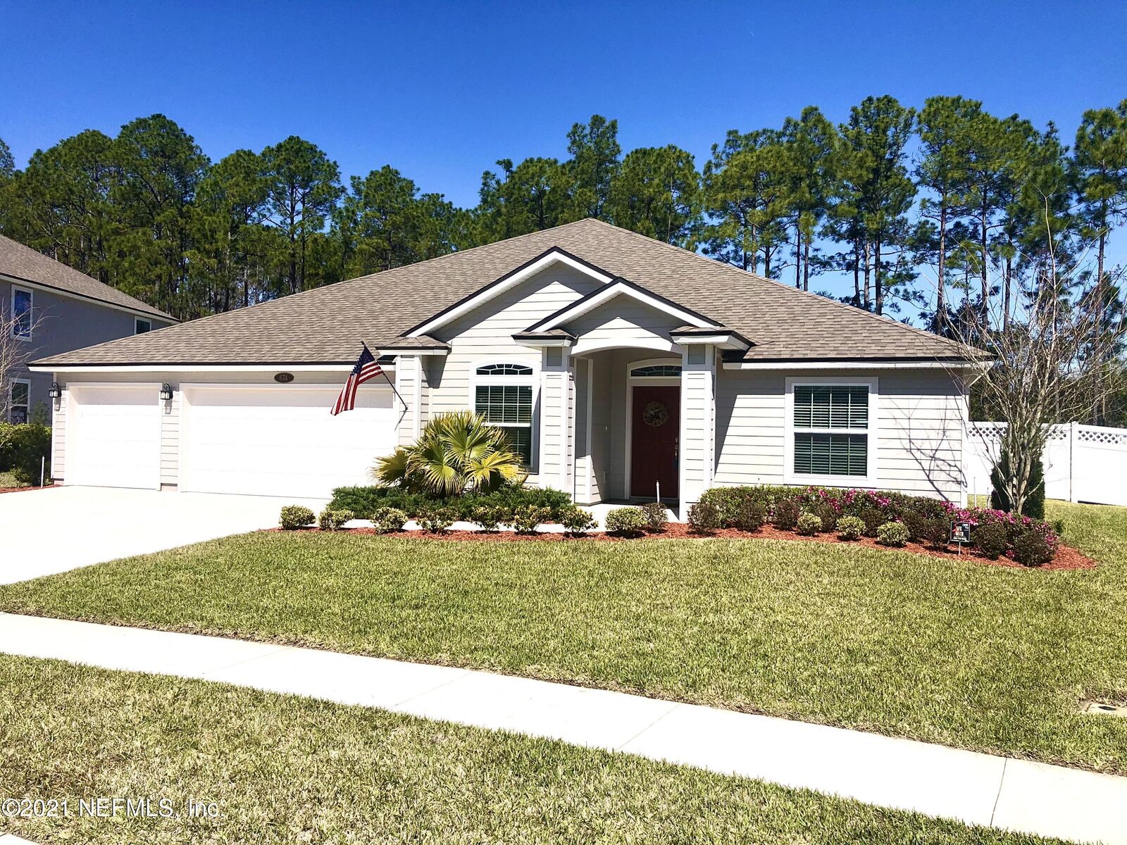 Property Photo: 674 Fort William Drive FL 32259