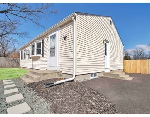 Property Photo: 23 Pembroke Pl MA 01020