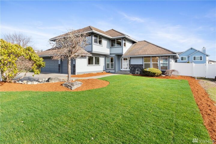 4322 Harbor Ridge Rd NE  Tacoma WA 98422 photo