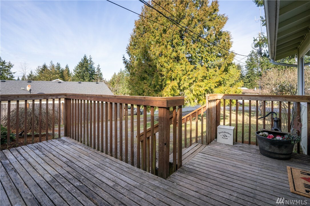 Property Photo:  10510 Left Wing Ct NW  WA 98383 