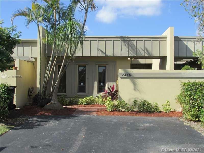 Property Photo:  7456 SW 104th Pl  FL 33173 