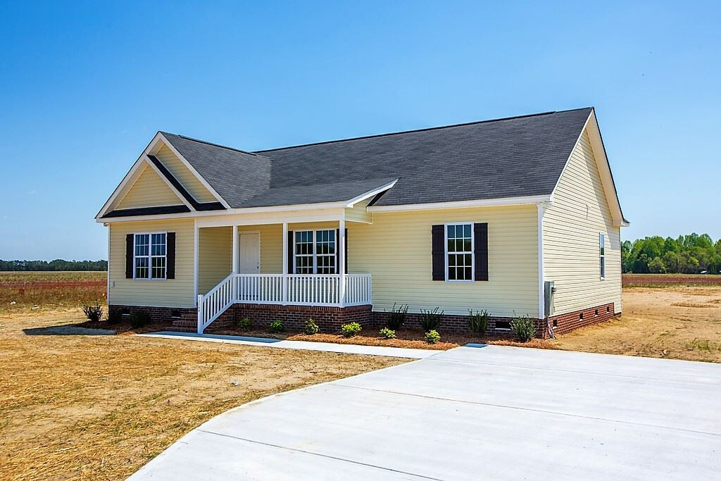 Property Photo:  5950 Farmwood Loop  NC 27896 