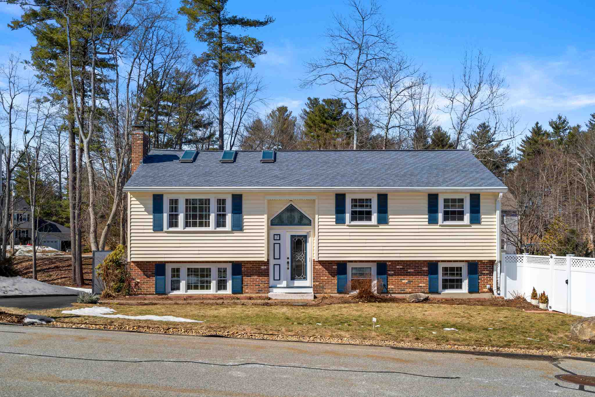 Property Photo: 7 Monza Road NH 03064