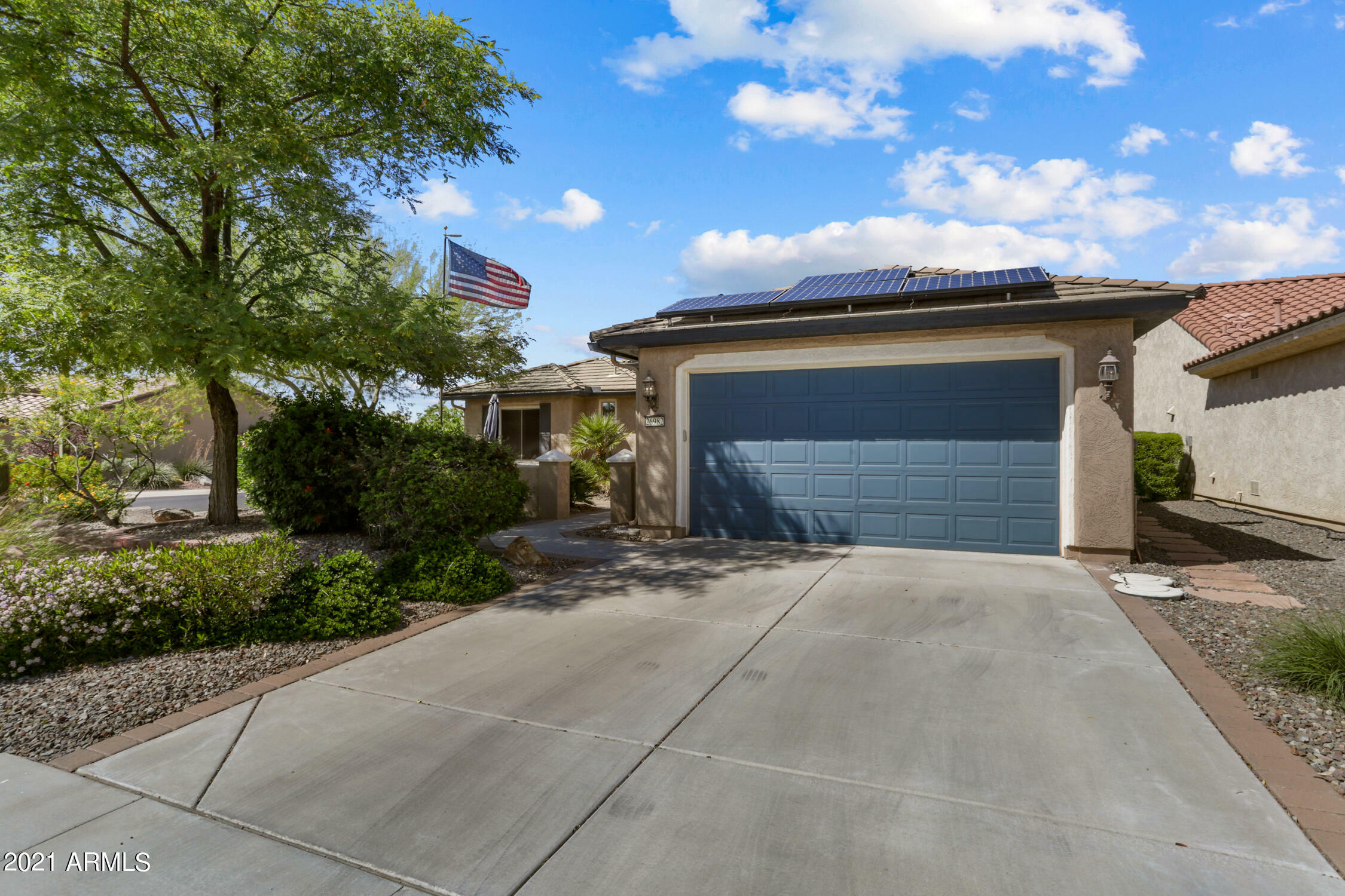 Property Photo:  26982 W Runion Drive  AZ 85396 