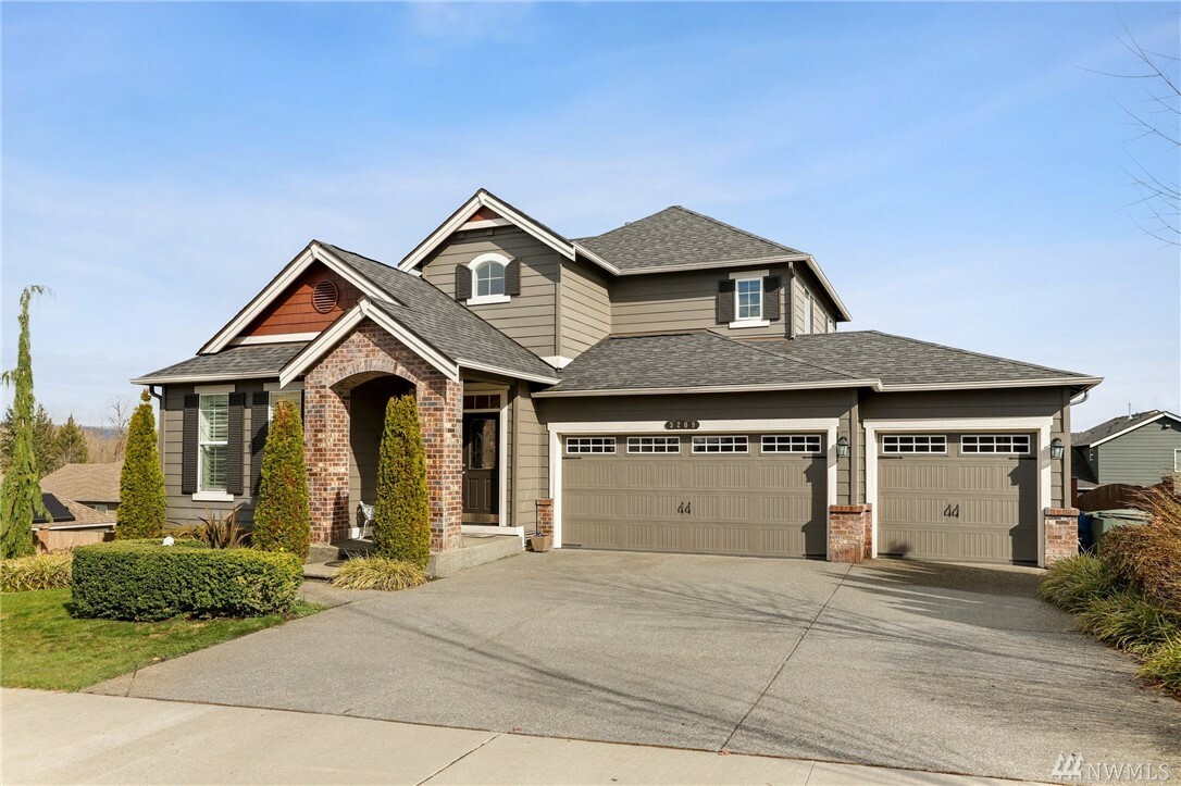 Property Photo:  3209 119th Dr NE  WA 98258 