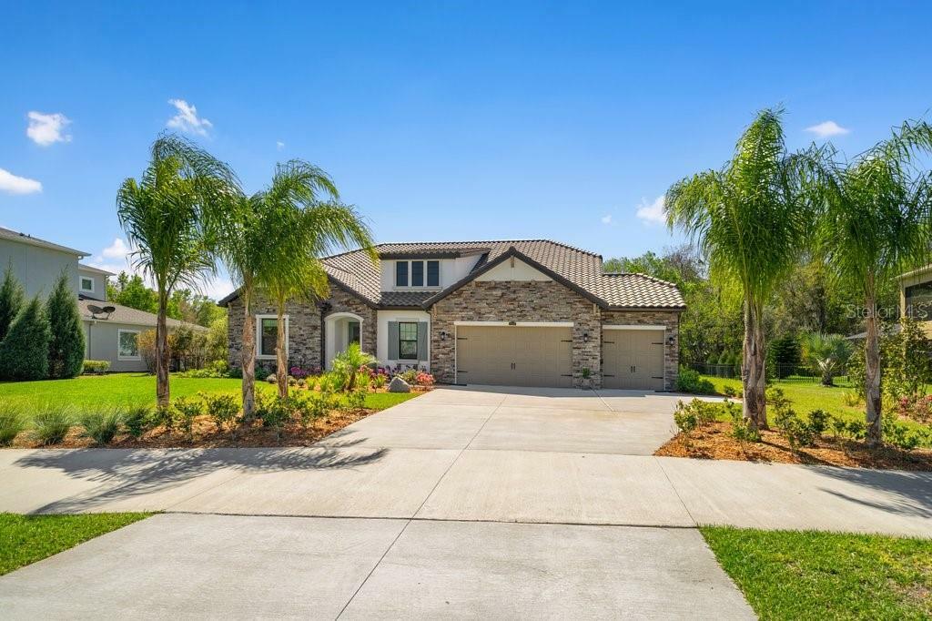 Property Photo:  17812 Newcastle Field Drive  FL 33559 