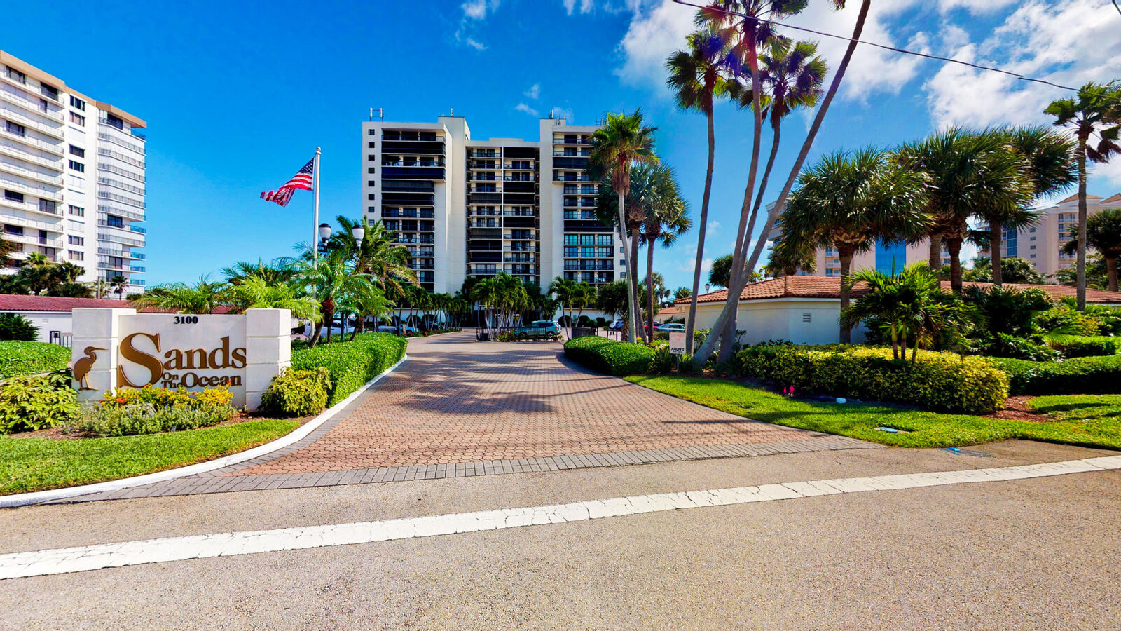 Property Photo:  3100 N Highway A1a 502  FL 34949 