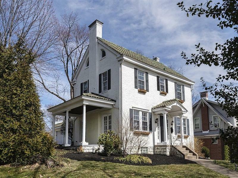 Property Photo:  301 Jefferson Drive  PA 15228 