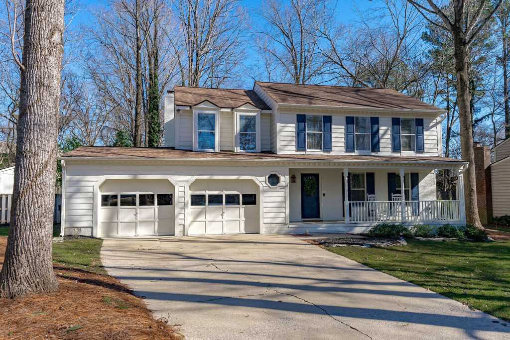 Property Photo:  4324 Hickory Ridge Drive  NC 27609 