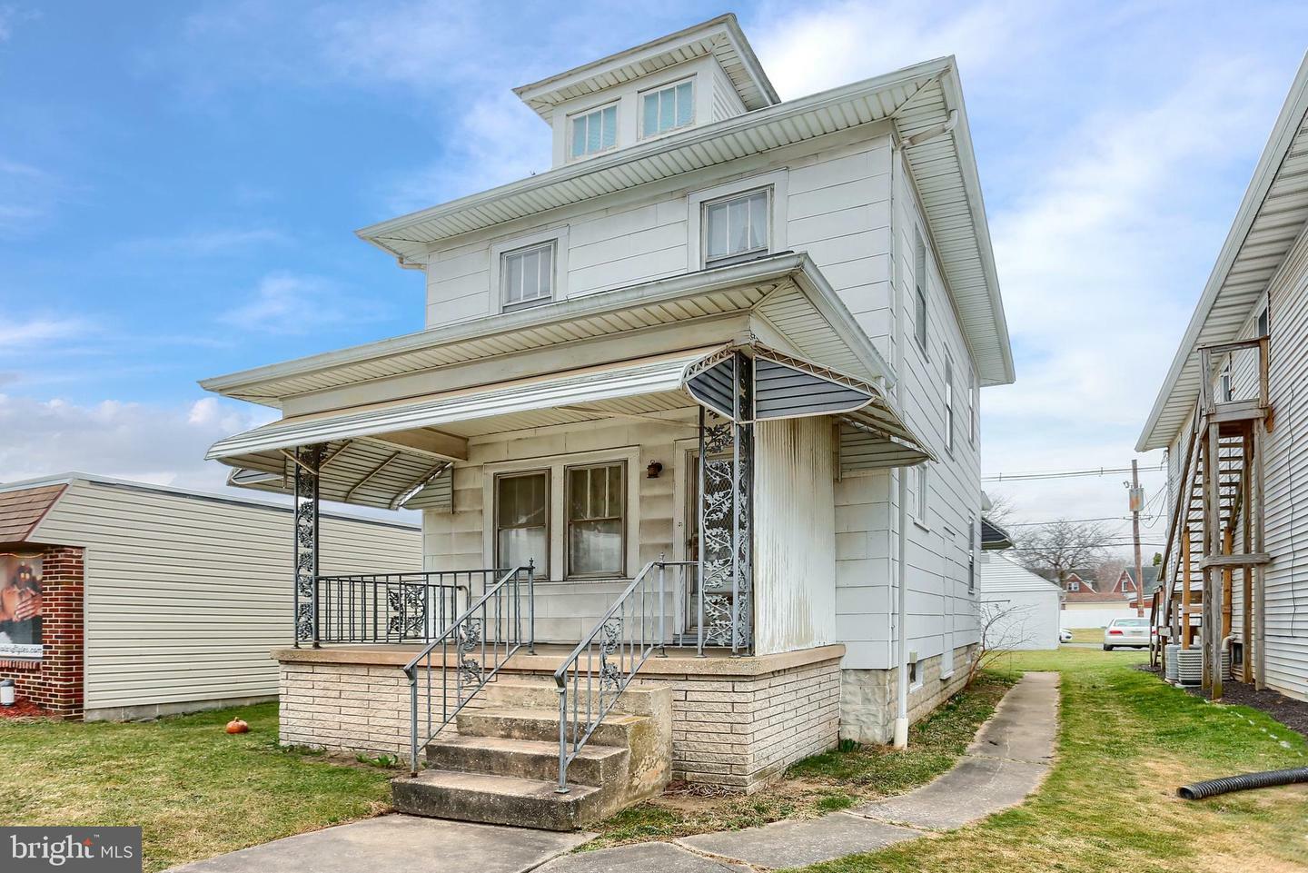 Property Photo:  1142 Mount Rose Avenue  PA 17403 