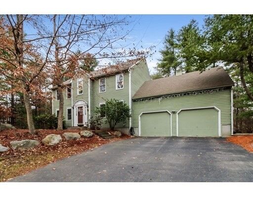 Property Photo: 3 Plowshare Ct MA 02048