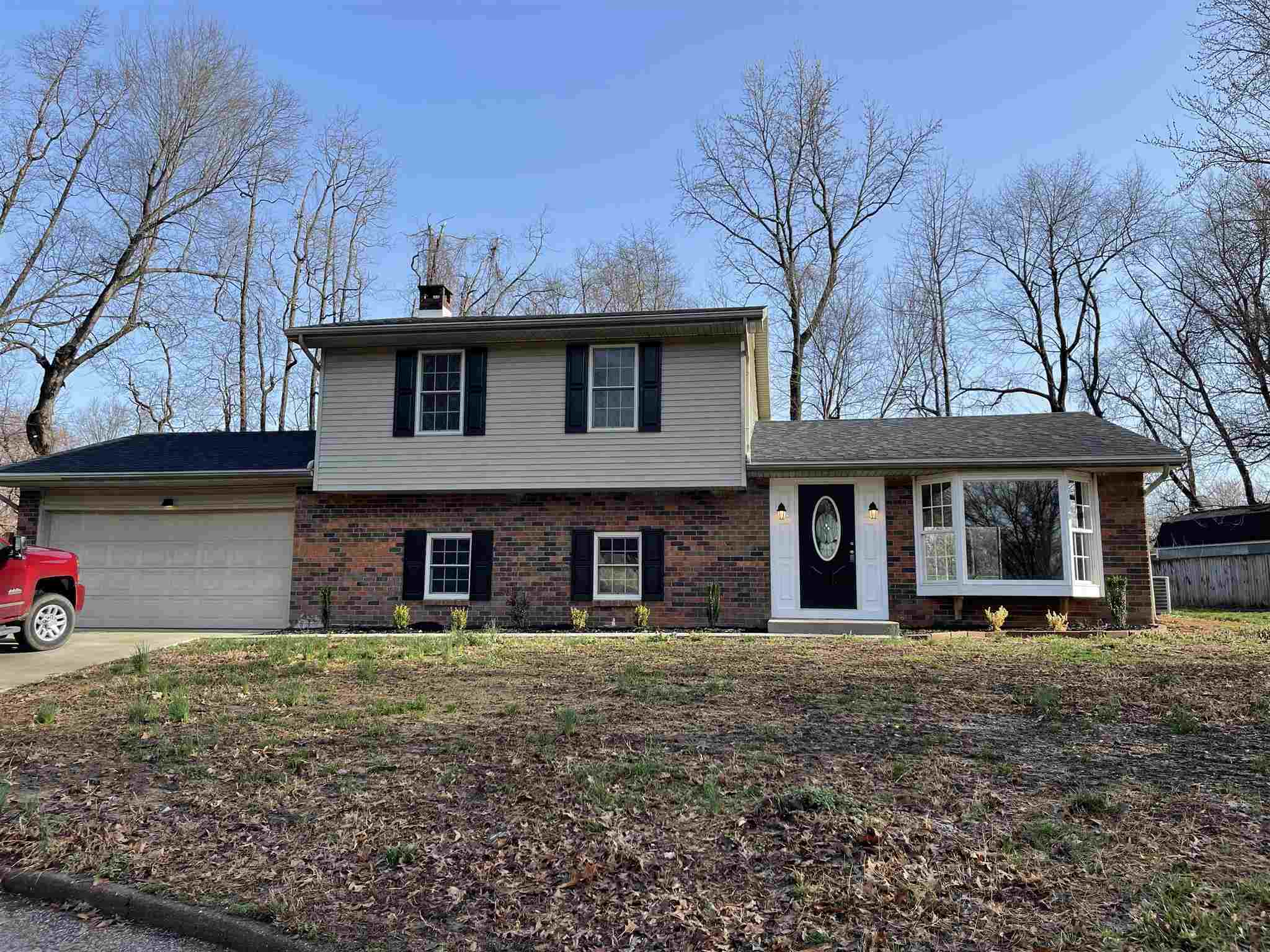 Property Photo: 7300 Castle Hills Drive IN 47630