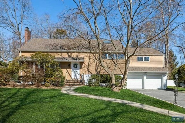 73 Morris Avenue  Haworth NJ 07641 photo