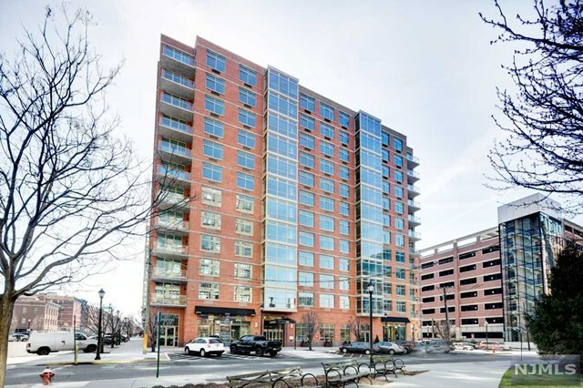 Property Photo:  1450 Washington Street 516  NJ 07030 