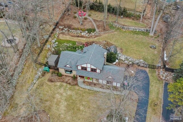 Property Photo:  45 Joshua Drive  NJ 07446 