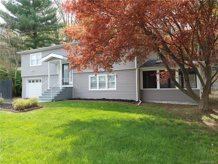 105 Sutton Park Road  Poughkeepsie NY 12603 photo