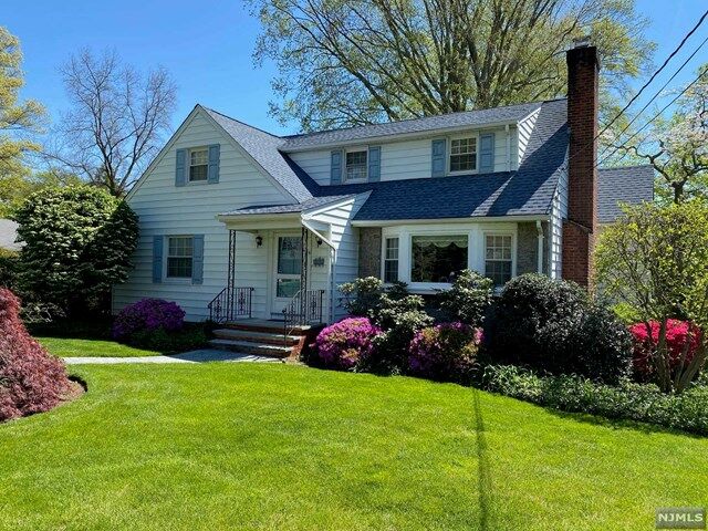 Property Photo: 24 Beechwood Road NJ 07423