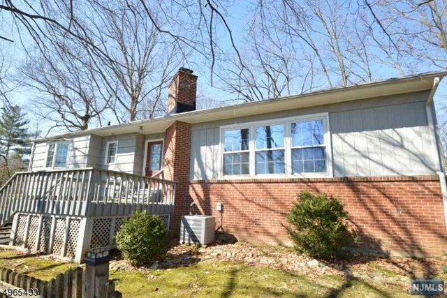 Property Photo:  21 Ellsworth Avenue  NJ 07960 