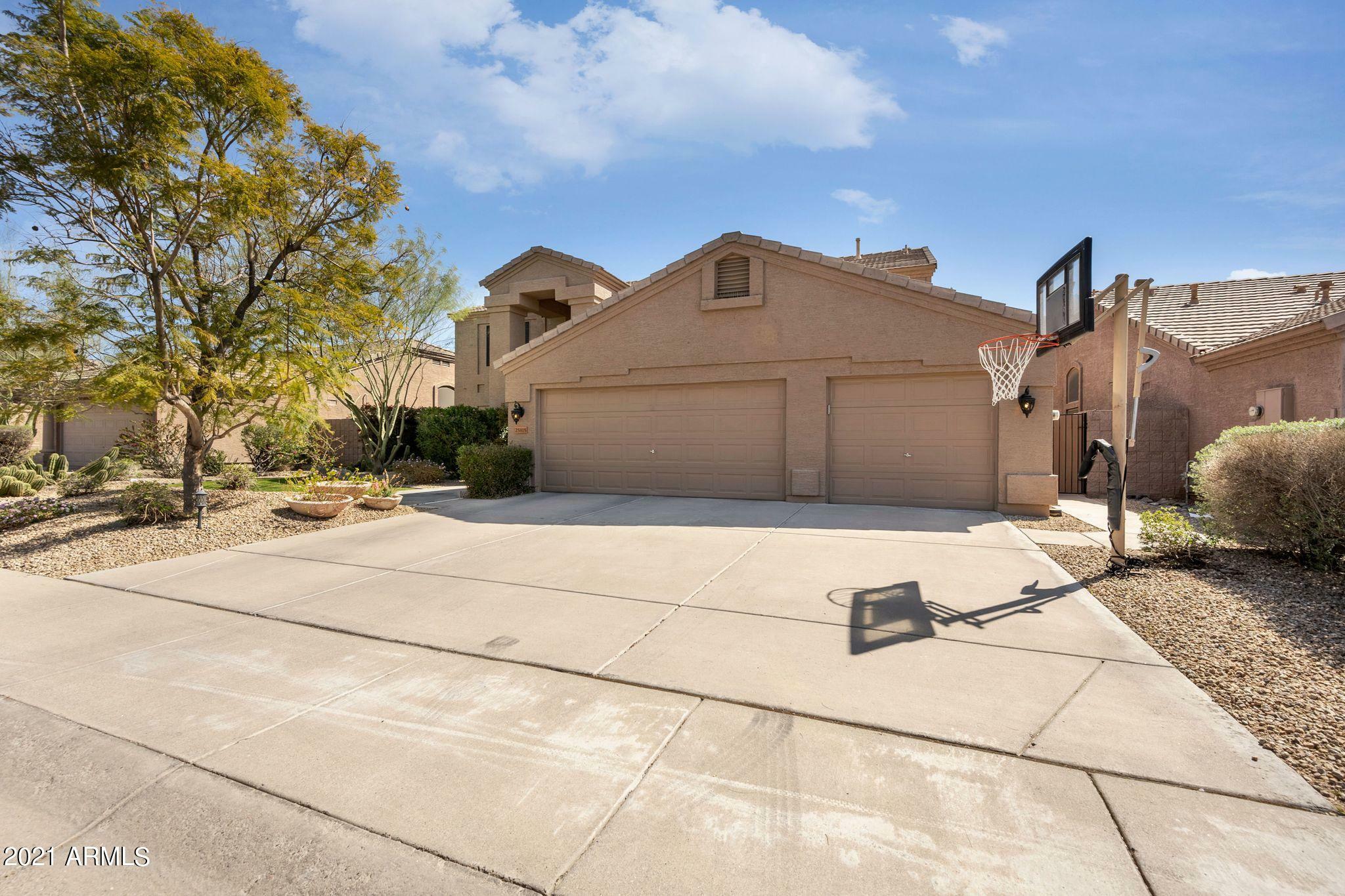 Property Photo:  25815 N 43rd Place  AZ 85050 