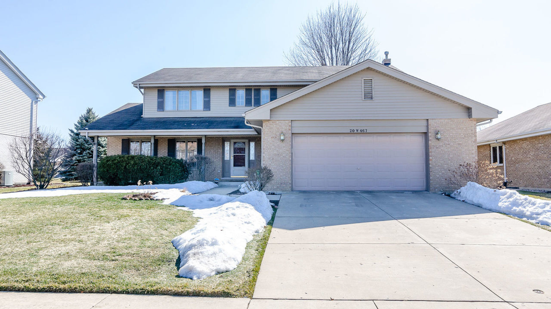 Property Photo:  20W467 Camder Drive  IL 60516 