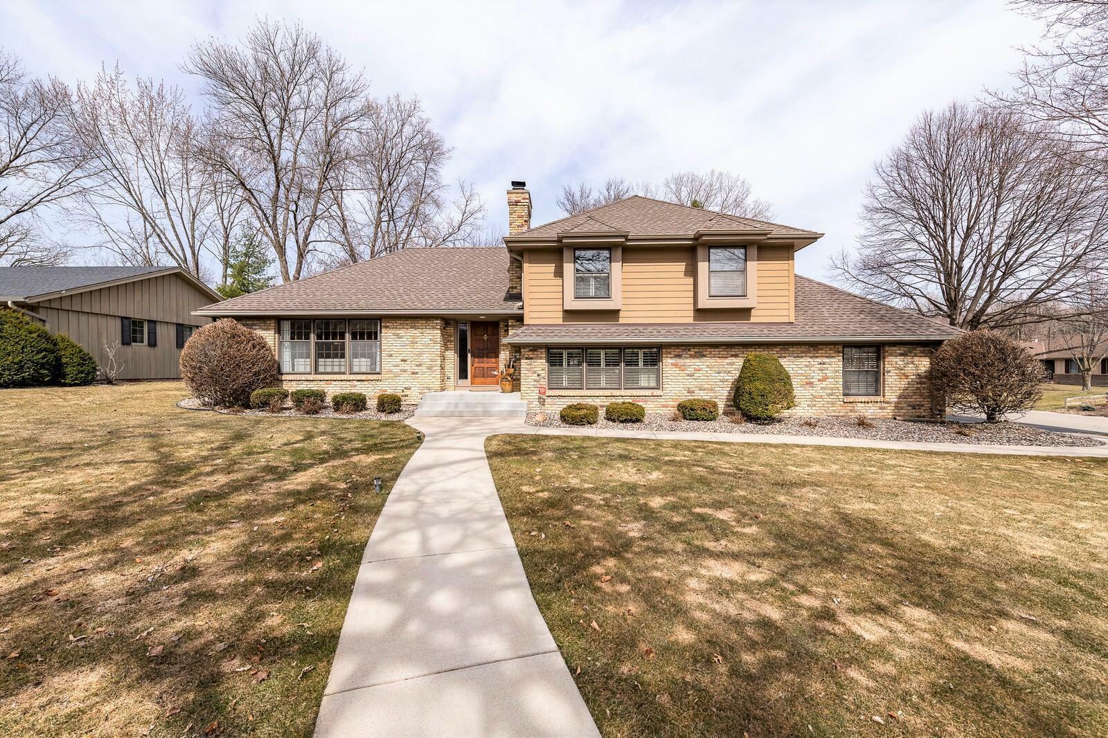 Property Photo:  7404 Hyde Park Circle  MN 55439 