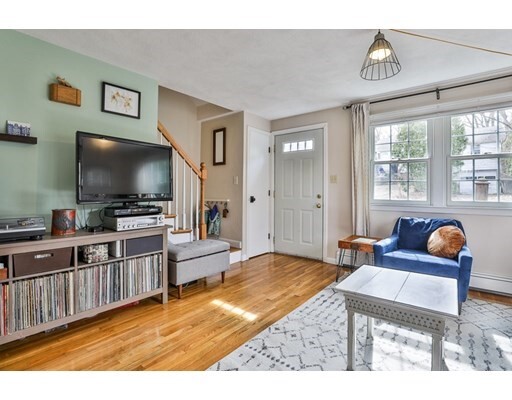 Property Photo: 10 Washington Ave 10 MA 02474