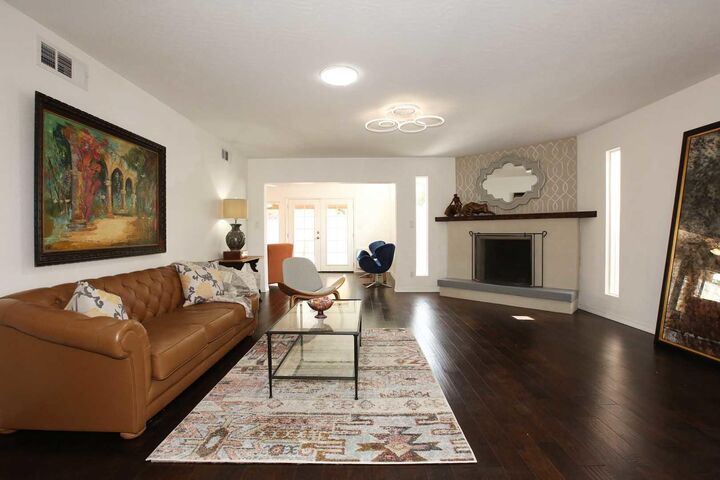 Property Photo: 7221 N Via De La Montana -- AZ 85258