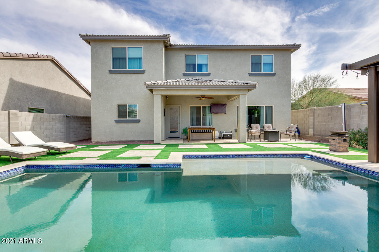 Property Photo:  18082 W Statler Street  AZ 85388 