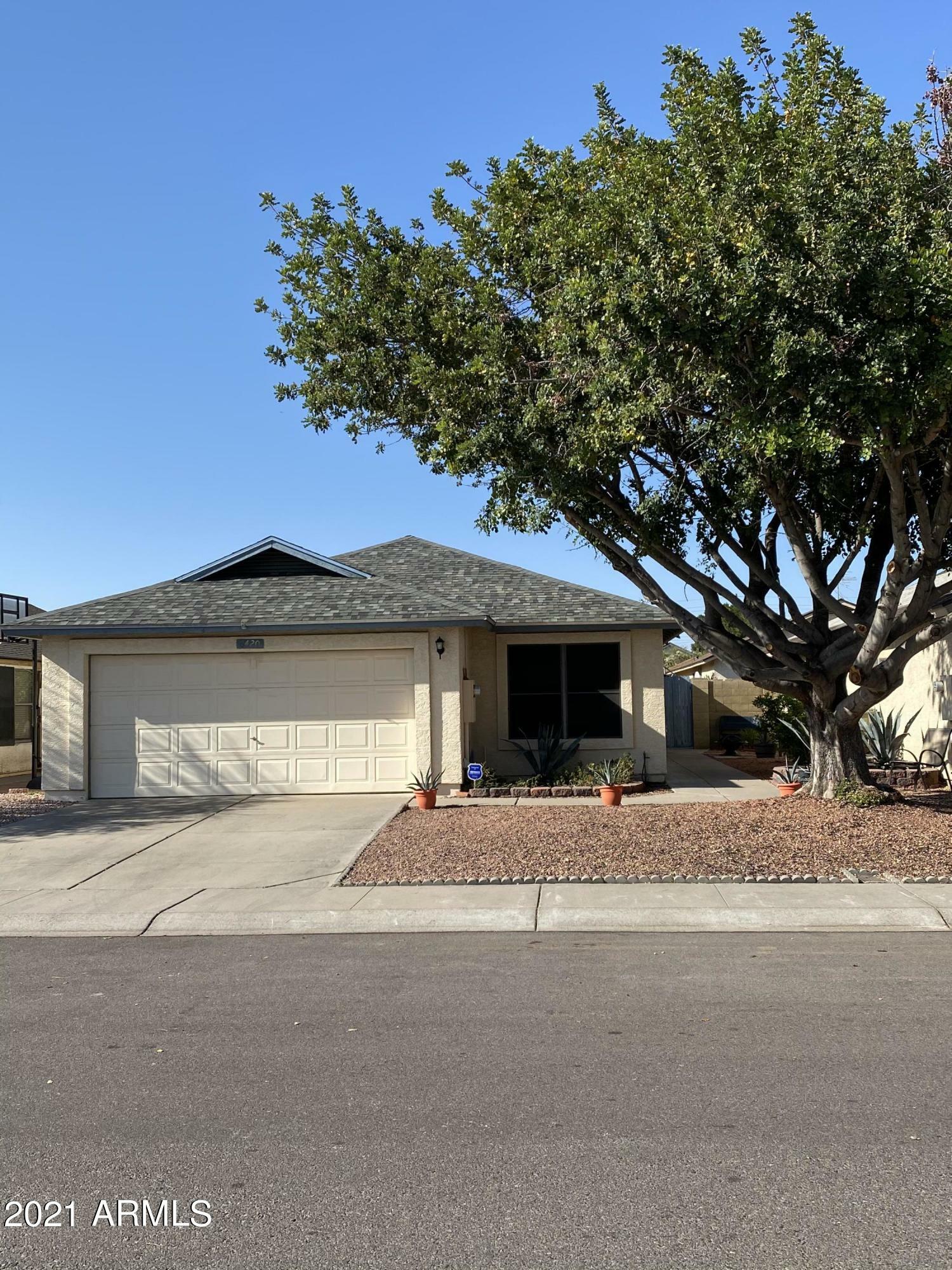 Property Photo: 6420 W Golden Lane AZ 85302