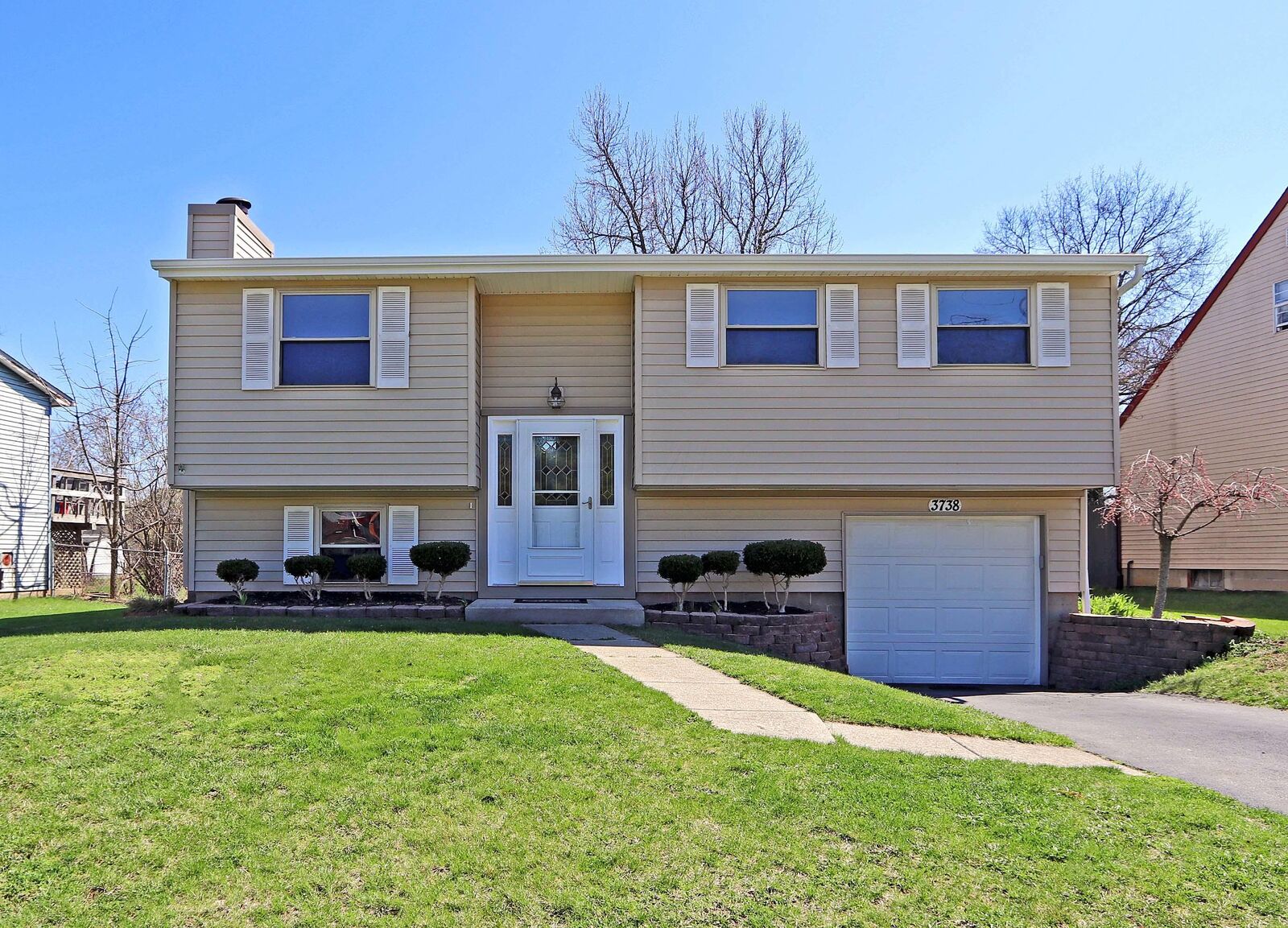 Property Photo: 3738 Big Walnut Drive OH 43125