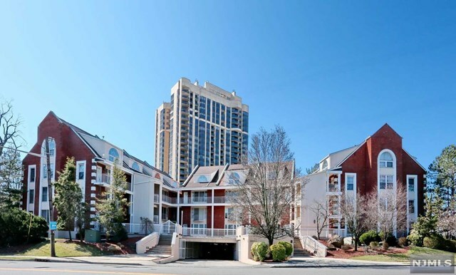 1018 Palisade Avenue 2  Fort Lee NJ 07024 photo
