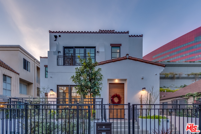 Property Photo: 649 Huntley Dr A CA 90069
