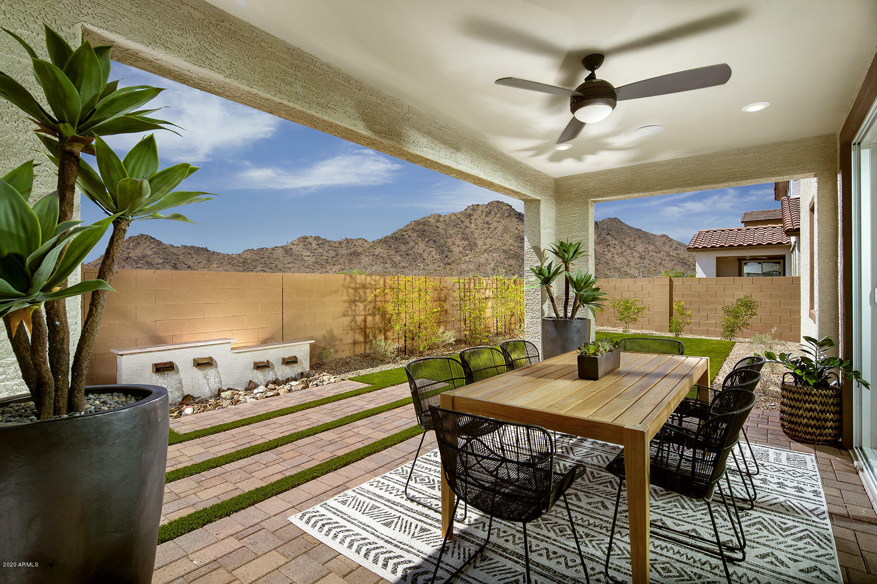 Property Photo:  17725 W Cassia Way  AZ 85338 