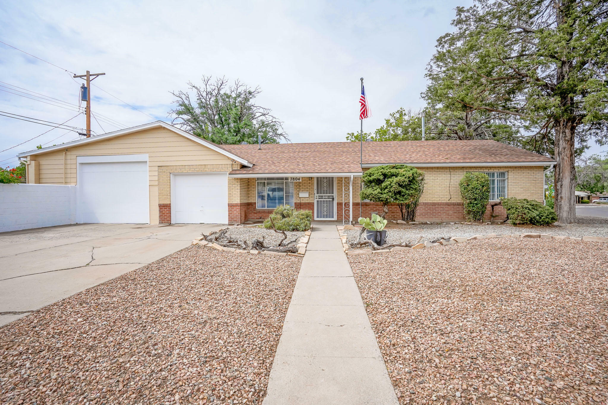 Property Photo:  7804 Cutler Avenue NE  NM 87110 