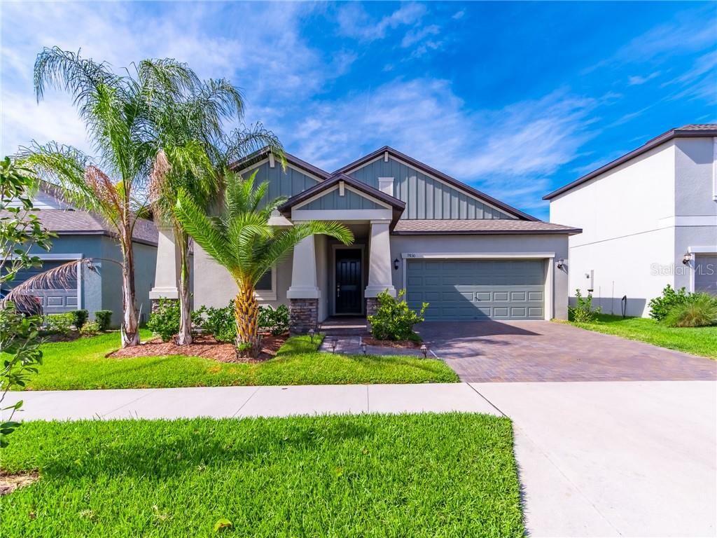 Property Photo:  9830 Ivory Drive  FL 33573 