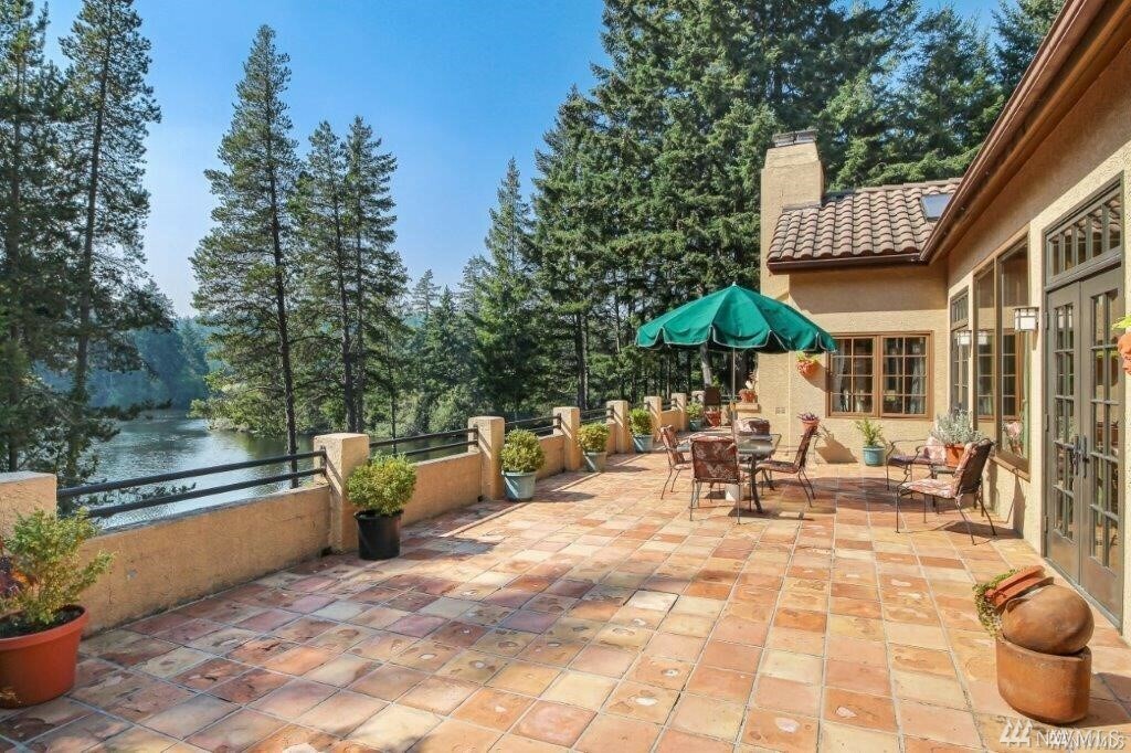 Property Photo:  63 Dream Lake Rd  WA 98250 